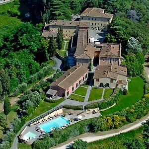  Semesteranläggning (resort) Borgo