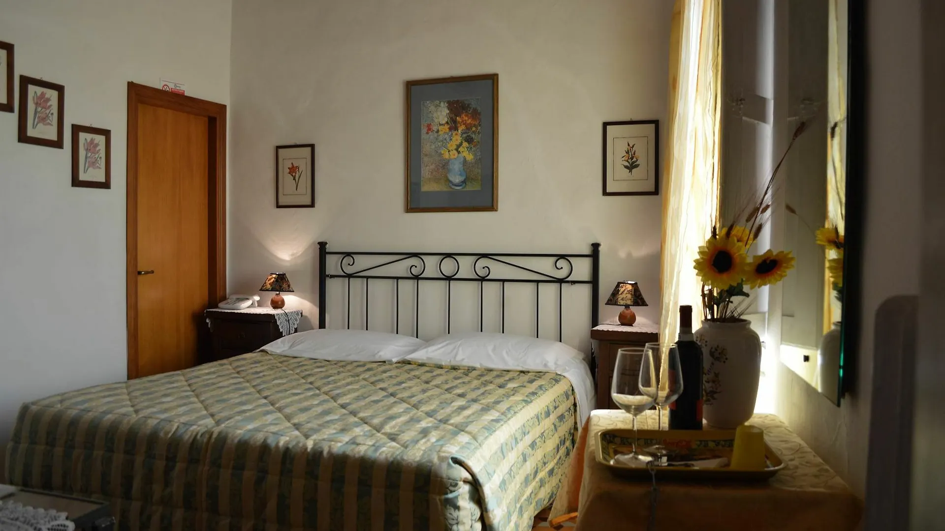 فندق Albergo Centrale سيينا